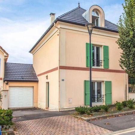 Family Disney House Magny-le-Hongre Dış mekan fotoğraf